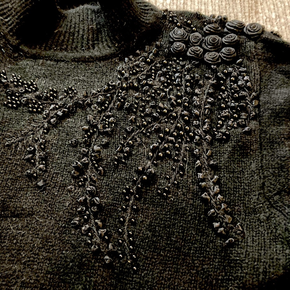 I.B. Diffusion Silk Angora Lambswool Black Knit Sweater Size XS Rosettes Beading